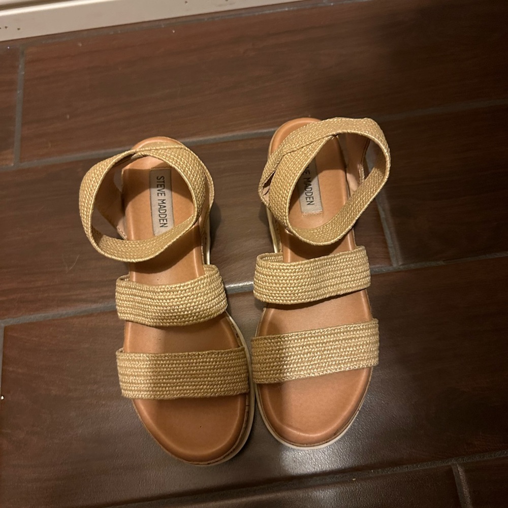 Steve Madden espadrilles